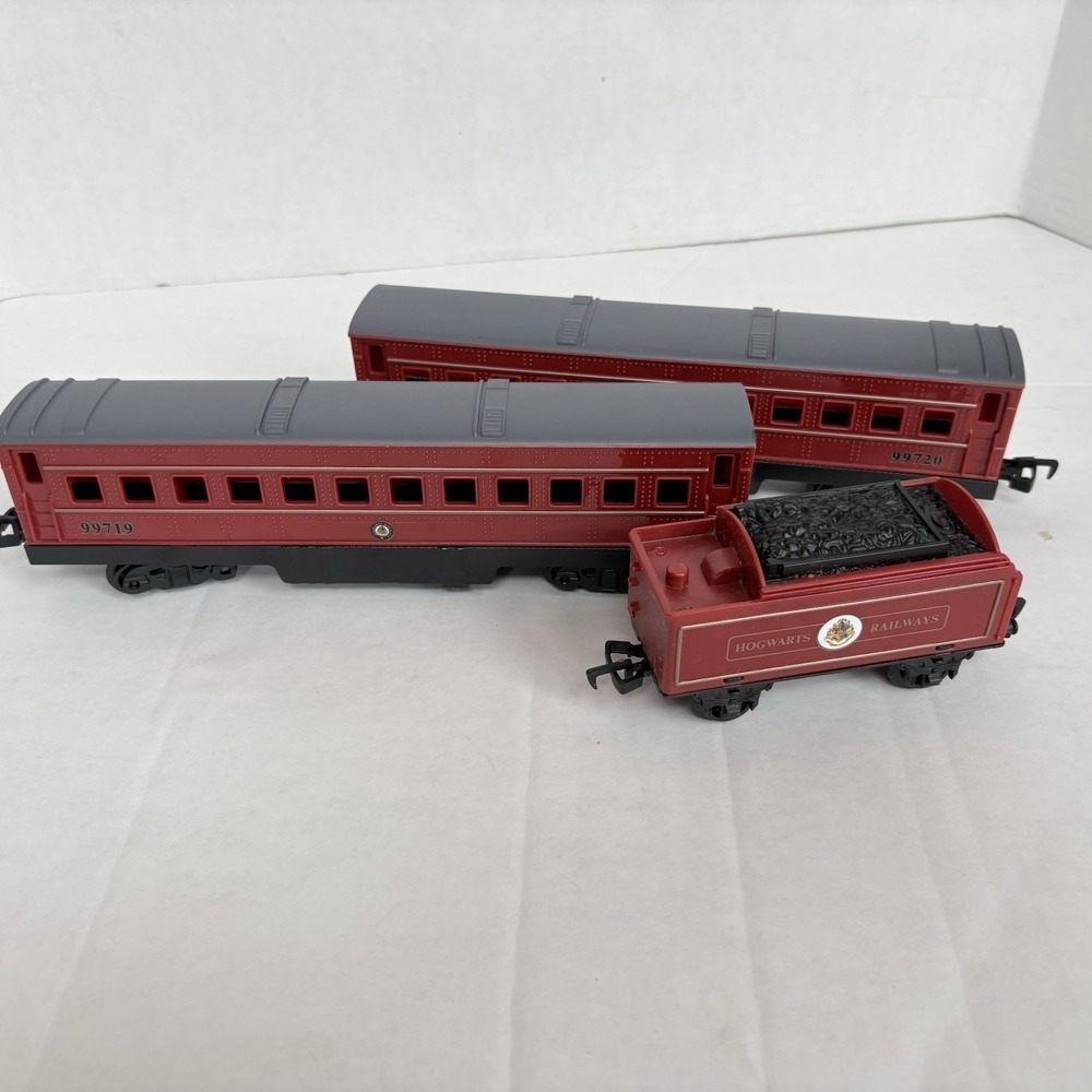 Harry Potter Hogwarts Express Train Cars 99719 99720 & Coal Tender Lot Plastic